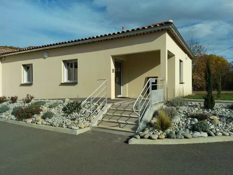 Travaux d'architecture, Laragne-Montéglin, Vanessa PINHEIRO