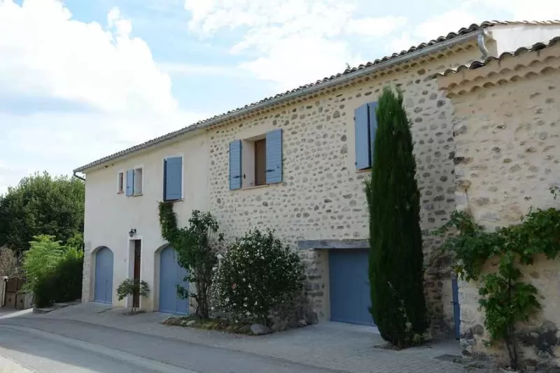 Rénovation de maison ancienne, Laragne-Montéglin, Vanessa PINHEIRO
