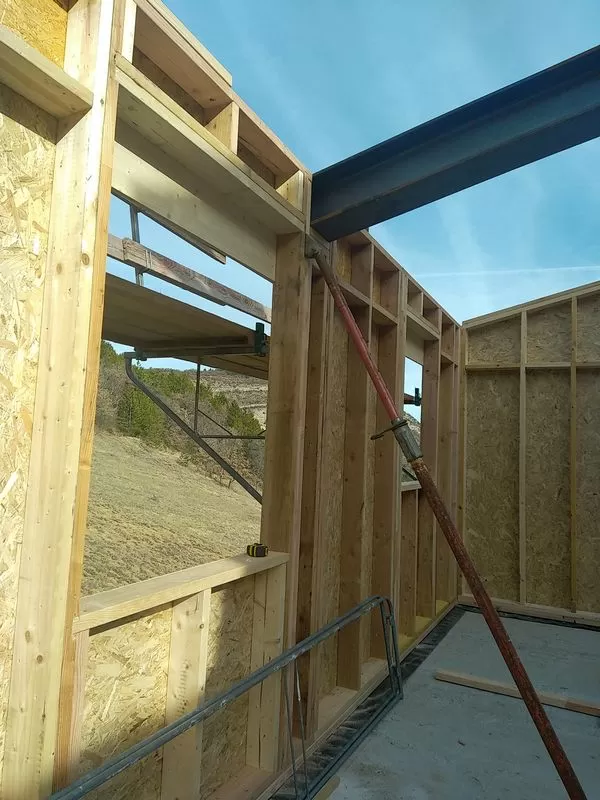 MUR OSSATURE BOIS, MOB SUR PLANCHER BETON