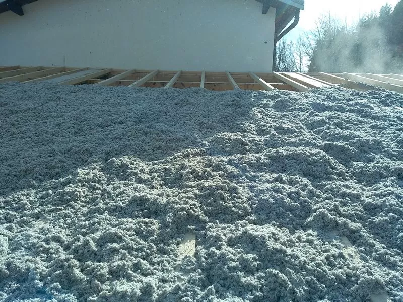 OUATE DE CELLULOSE ISOLANT TOITURE