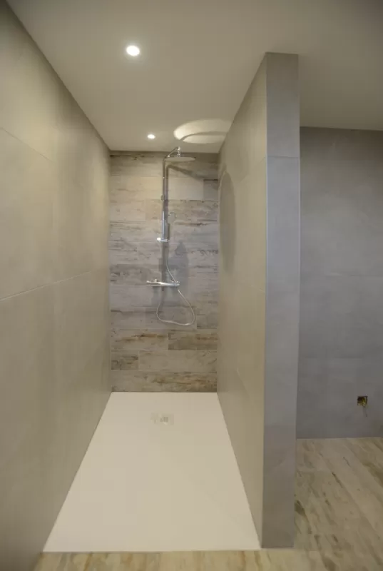 douche italienne pour suite parentale, Eclassan Ardèche 