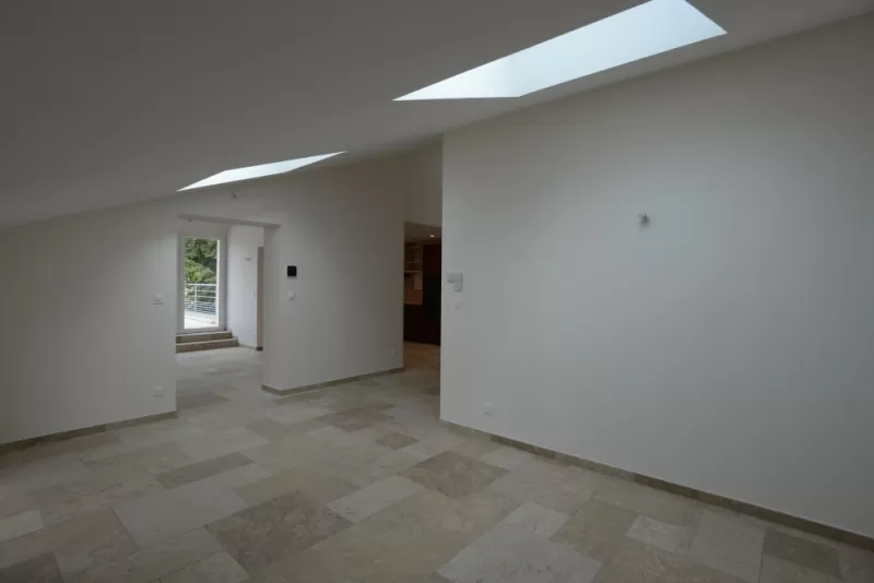 création d'une terrasse pour accès appartement en copropriété à Digne les bains, Atelier Vanessa Pinheiro, architecte DPLG, architecte d'intérieur