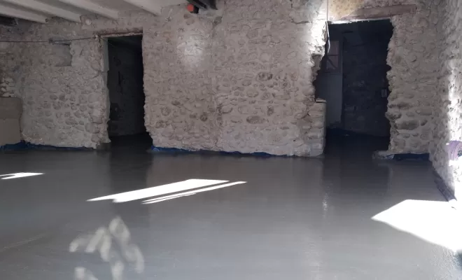 Renforcement du plancher haut avec poutrelles métalliques